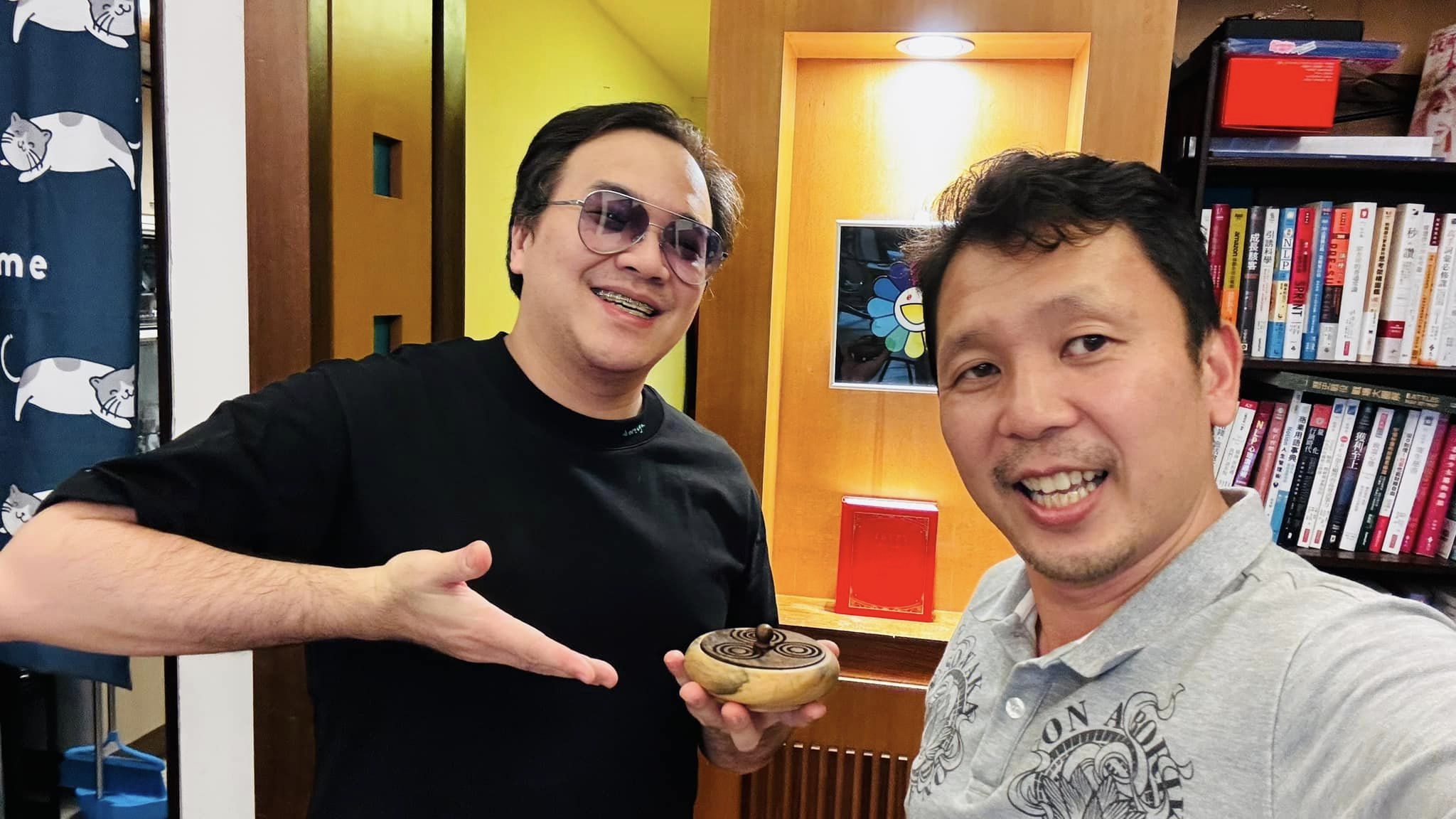 JW09.26 原木鏤空小盤香爐 雞翅木 視角 2
