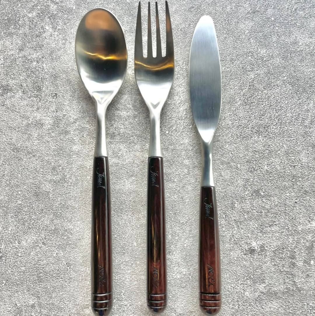 印尼黑檀餐具組 視角 3