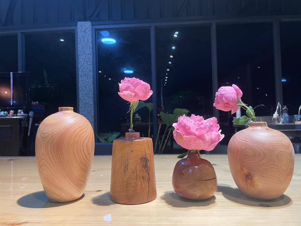 楠木花瓶 視角 2